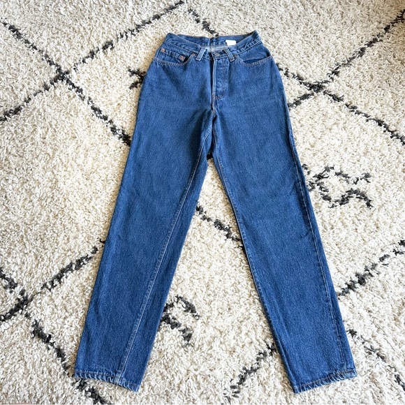 Vintage Levi's Student Fit 1970’s - Picture 2 of 14